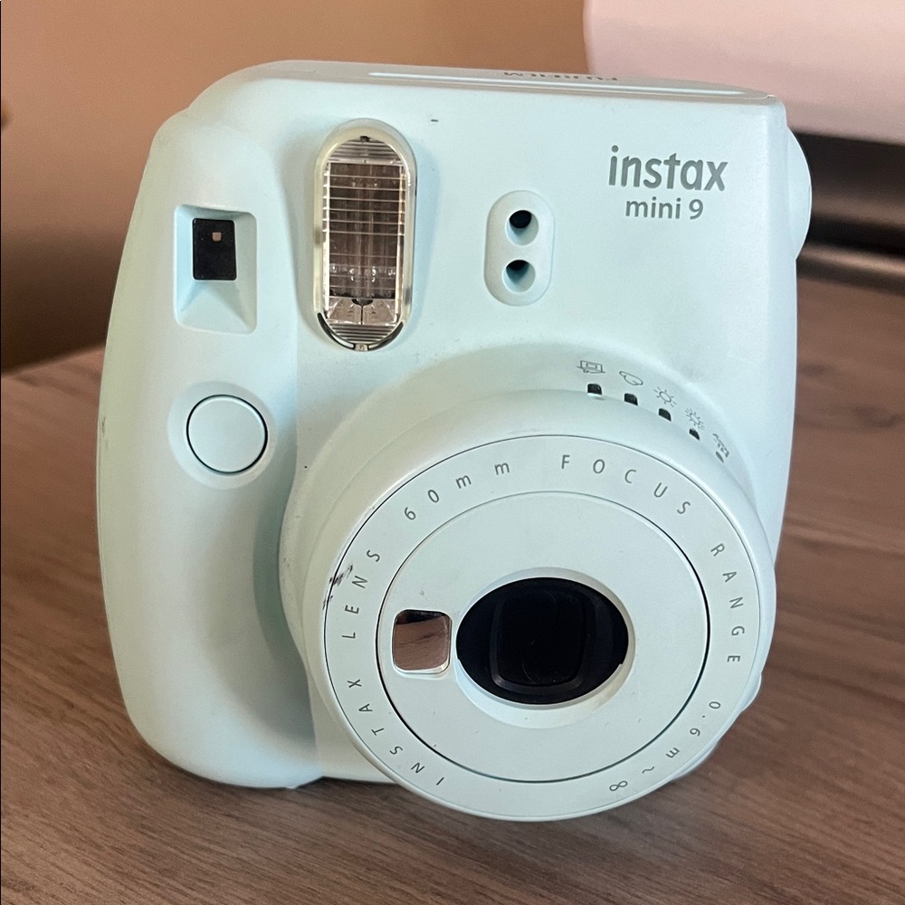 Instax Mini 9 Camera - Soft Blue